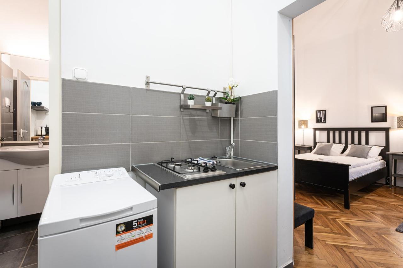 B8 - Grand Boulevard Cozy Apartment - Best Location By Bqa Budapeszt Zewnętrze zdjęcie